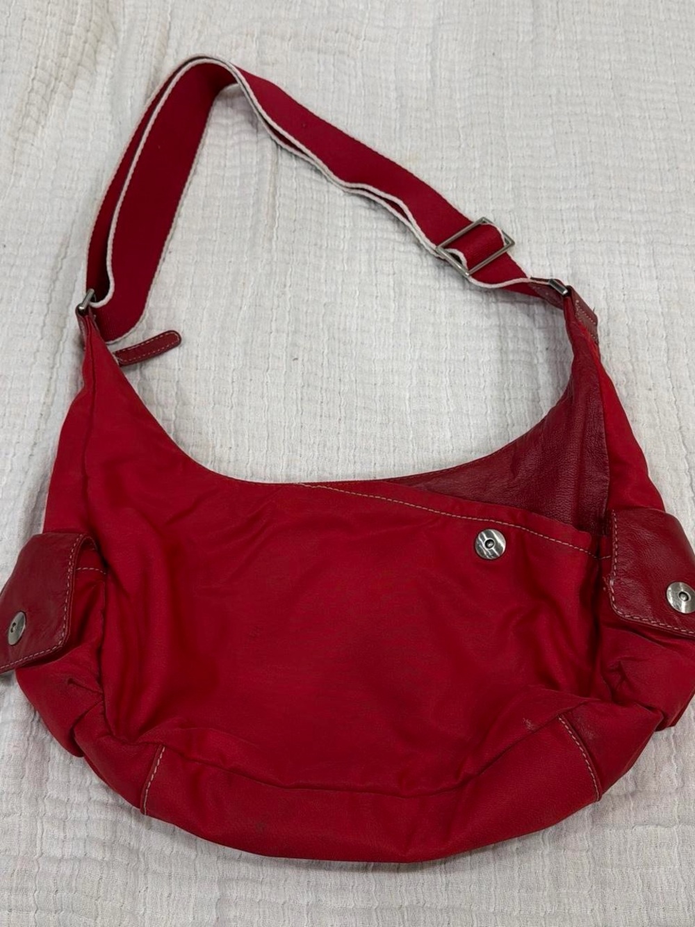 Vintage Y2K Red Nylon Hobo Messenger Crossbody Bag Genuine Leather Trim
